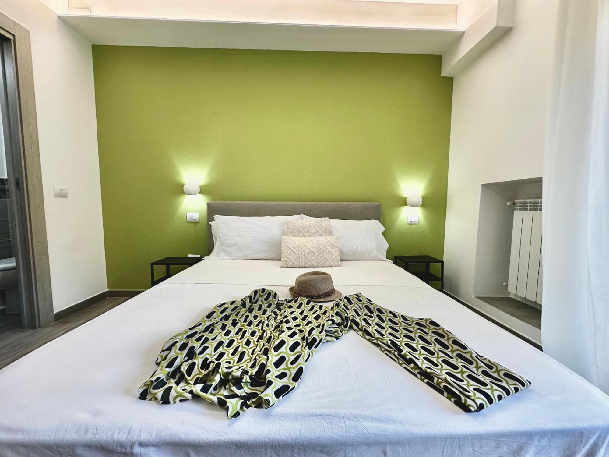 Center Suite Sorrento Baby 2 ภายนอก รูปภาพ