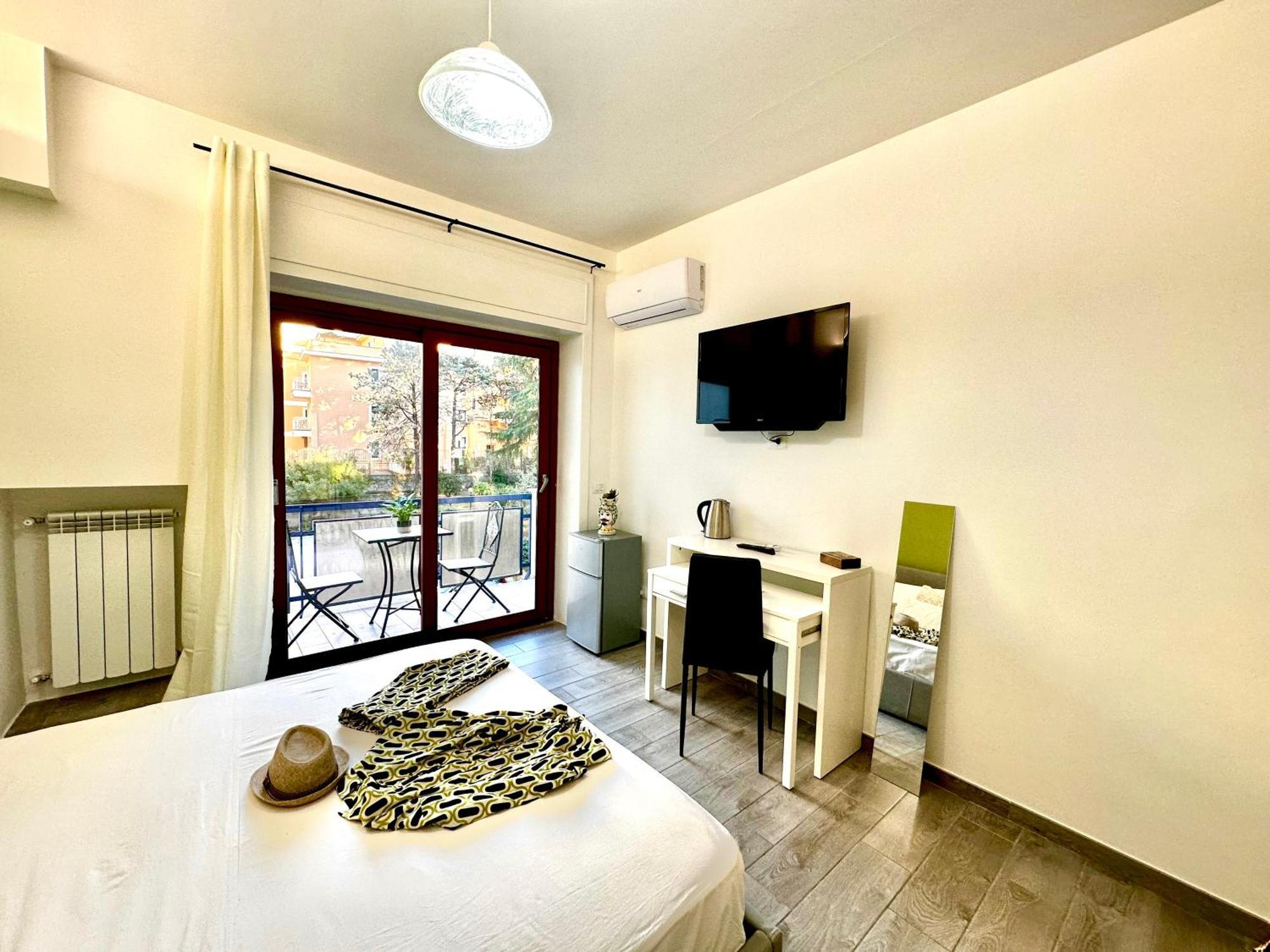 Center Suite Sorrento Baby 2 ภายนอก รูปภาพ