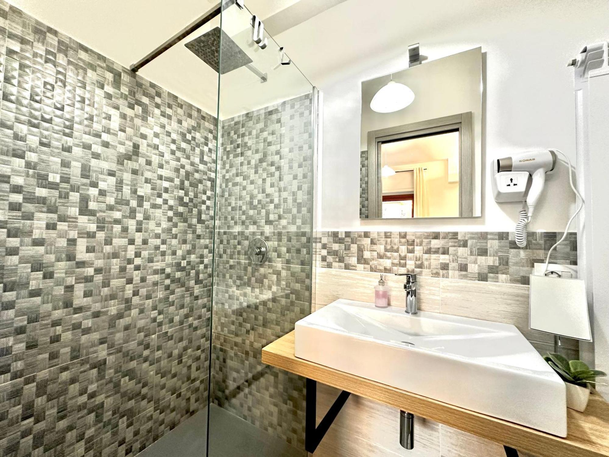 Center Suite Sorrento Baby 2 ภายนอก รูปภาพ